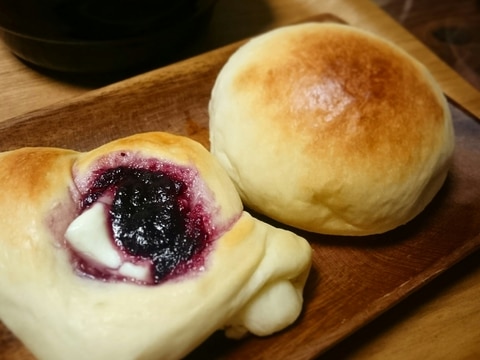 朝は焼くだけ 簡単クリームチーズパン レシピ 作り方 By シュン0923 楽天レシピ